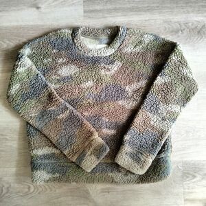 Thread & Supply Camo Sherpa fleece pullover sweater